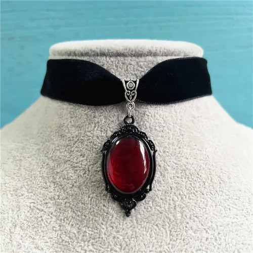 Gothic velvet choker cameo - velvet,