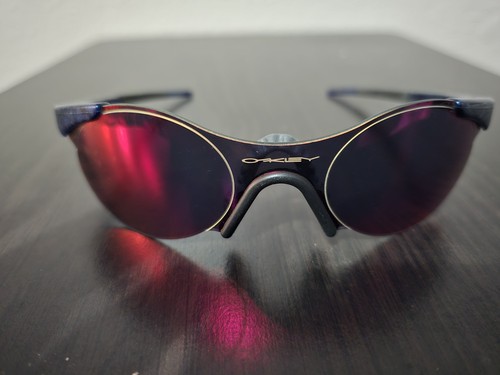 Pre owned oakley zero - pre-owned,