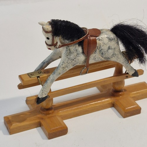 12th scale dolls house very - 1:12th,