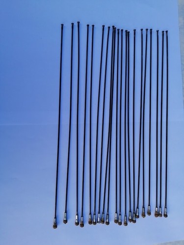 Straight pull black spokes - pull,