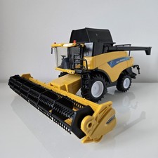 New Ray 1:32 Scale New Holland