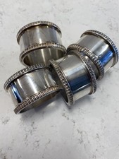 SILVER PLATE NAPKIN RINGS x4