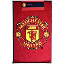 MANCHESTER UNITED FC RUG NEW OFFICIALLY LICENSED MUFC FAN GIFT FOOTBALL CLUB