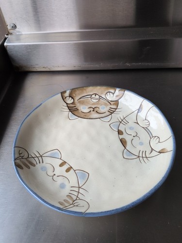 Japanese cat design plate - japanese,