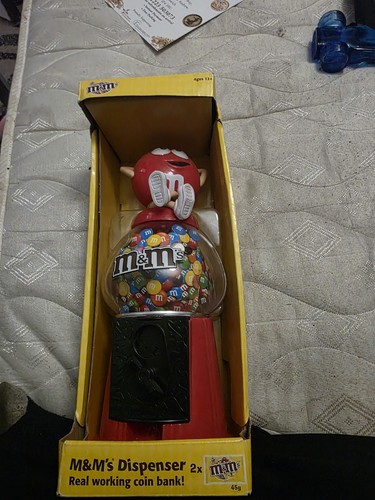 Candy dispenser in - candy,