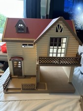 Sylvanian Families Lakeside Lodge – Boxed