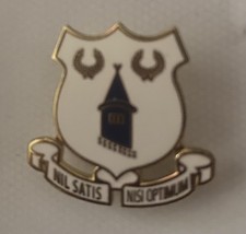 Everton FC pin Badge - White Shield 