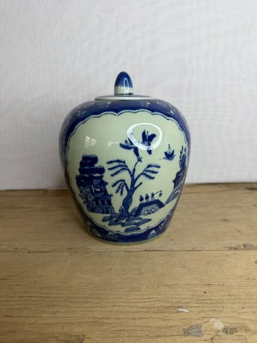 Chinese blue white porcelain - &,