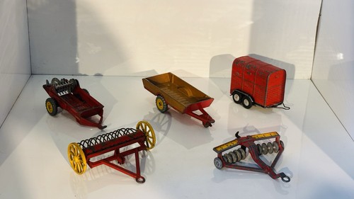 Small job lot - &, corgi
