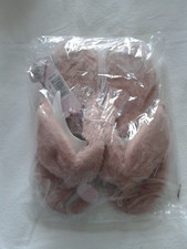 New Totes pink toe post fluffy women's slippers size 7-8