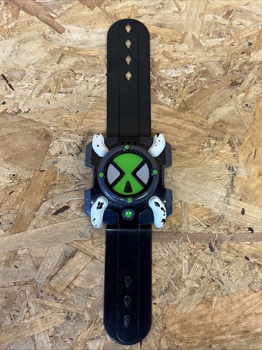 Ben omnitrix watch bandai - 10,