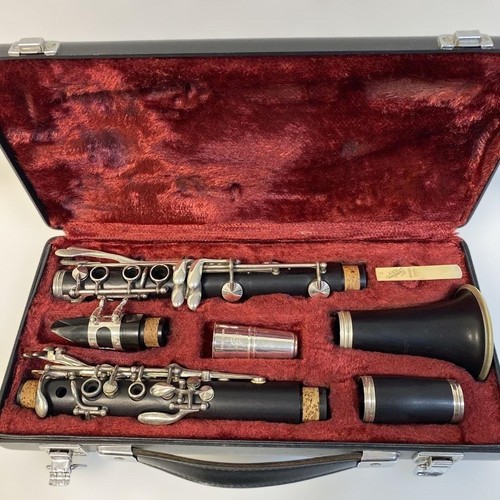 Yamaha ycl wooden clarinet - wooden,