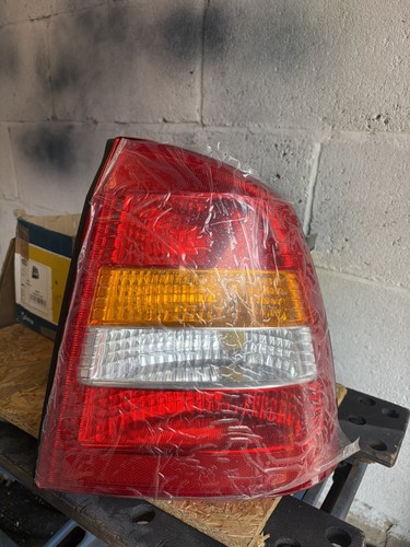 Vauxhall astra mk4 door - 5,
