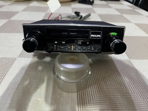 Vintage car radio - radio,