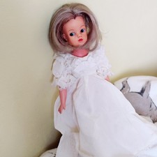 Vintage Pedigree Trendy Girl