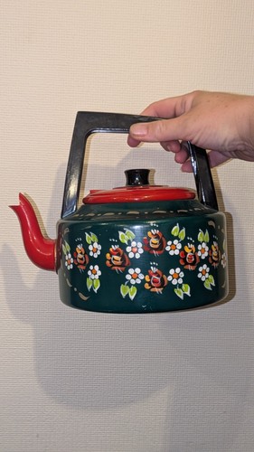 Green floral enamel stovetop - floral,