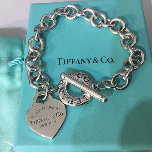 Return tiffany co - co, heart