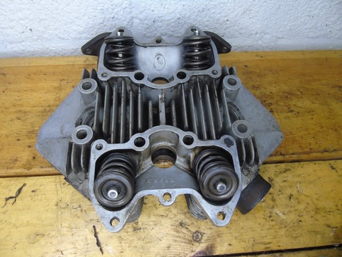 Triumph 650 cylinder - triumph, head
