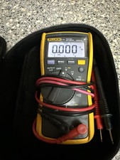 Fluke 116 True RMS Multimeter