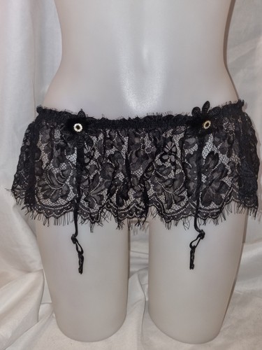 Gorgeous black floral lace - gorgeous,