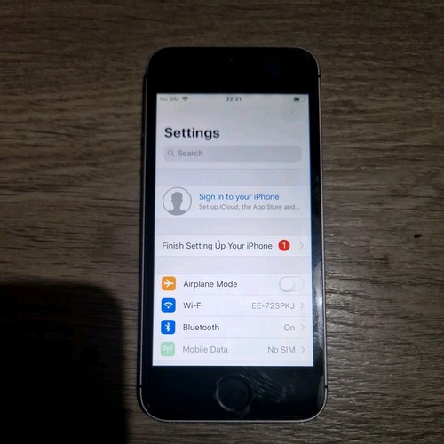 Apple iphone 16gb space - apple,