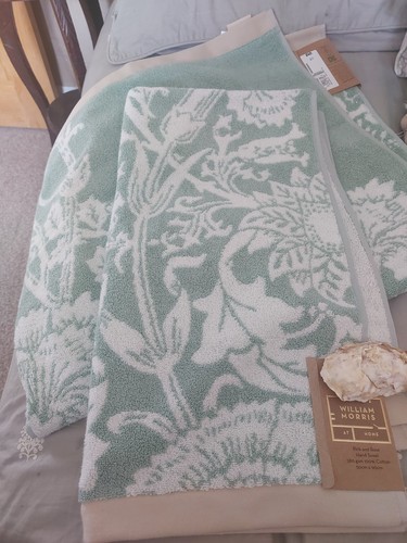 William morris home pink - at,