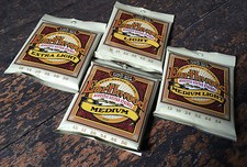 Ernie Ball Earthwood Acoustic Guitar Strings Extra Light / Light / Medium 