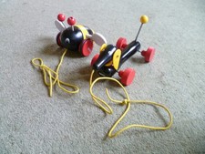 BRIO Pull-along Dachshund Dog and Bee Toddler Pull Along Wooden Toys