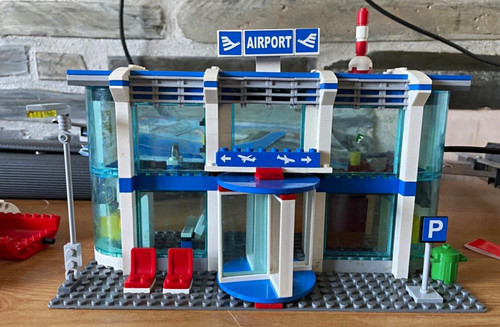 Lego city airport 3182 control - lego,