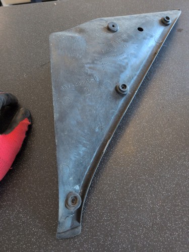 Yamaha 1998 right side - r1,
