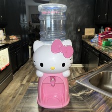 Hello Kitty Tabletop Water