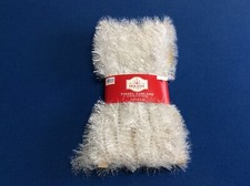 Christmas tree garland, in