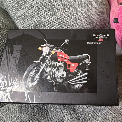 Benelli 750 sei 1975 - benelli,