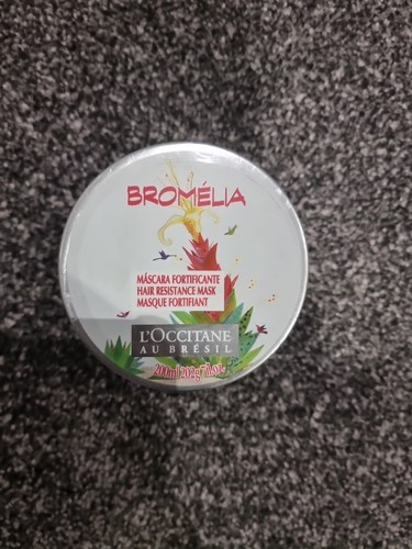 Occitane bromelia hair - bromelia,
