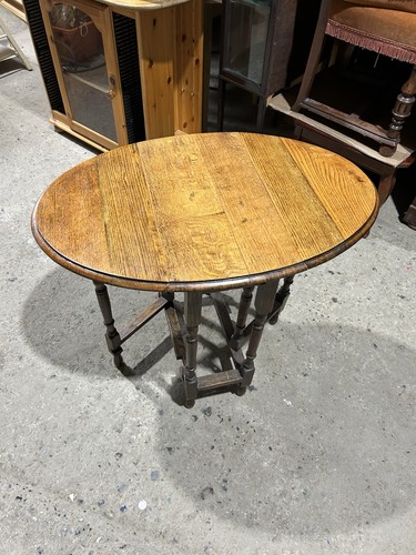 Antique victorian walnut - an,