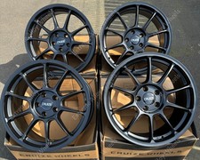 Black gts alloy - 18",