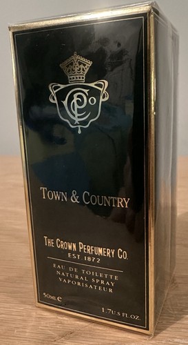 Town country crown - country,