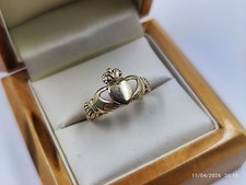 Well Made 9ct Yellow Gold
