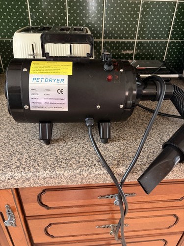 Pet dog grooming hairdryer - grooming,