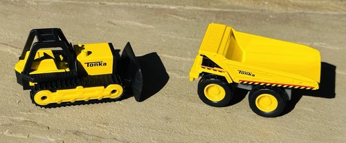 Tonka metal movers diecast - metal,
