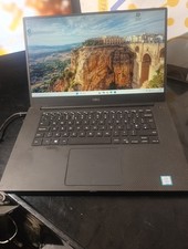DELL XPS 15 9560