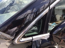 NISSAN ELGRAND E52 N/S/F FRONT LEFT QUARTER GLASS BREAKING 2010-2015