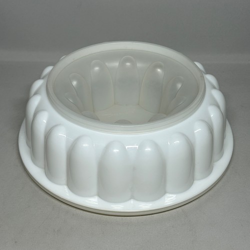 Vintage tupperware jelly mould - tupperware,