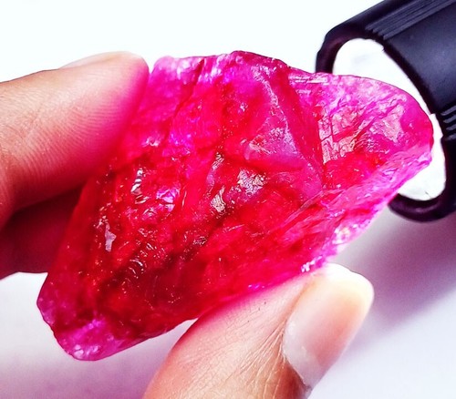 Natural red beryl rough - natural,