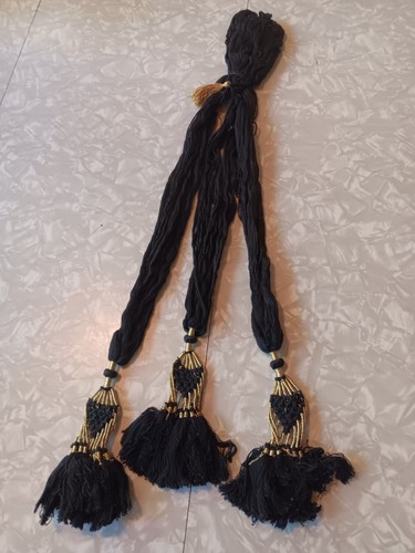 Punjabi paranda parandi - paranda/parandi, hair