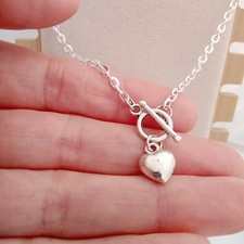 Small Heart Necklace Toggle Fastening Silver Tone Woman Love Sp Chain UK