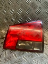 2006 VAUXHALL VECTRA CDTI MK2 1.9 ESTATE DRIVER SIDE INNER REAR LIGHT 24469464