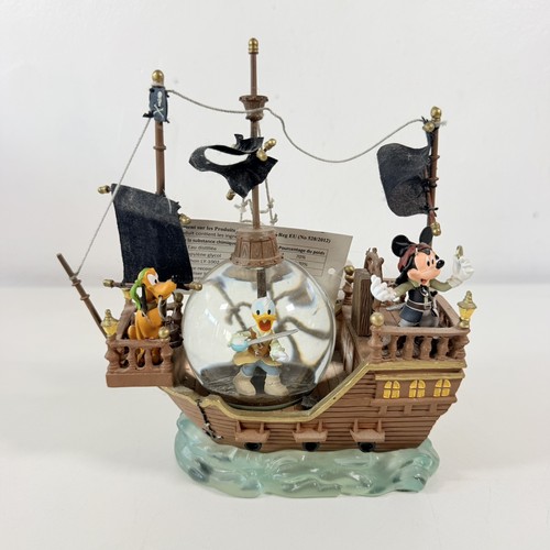 Disney parks pirates the - pirates, of