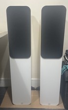 Q Acoustics 3050 Floor