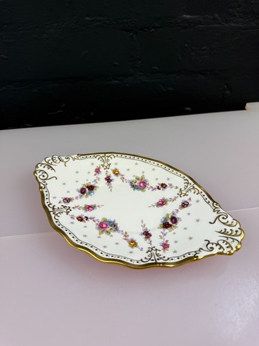 Royal crown derby - derby, antoinette